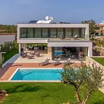 Villa #1