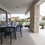 Villa Rosarol Near Medulin For 8 People With Private Pool & Only 800 M From Sea