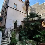 Queen Ernesta