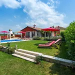 Activity Villa Marula With Outdoor Pool In Buje