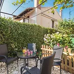 Lovely Apartment Desiree 250M From The Beach In Rovinj