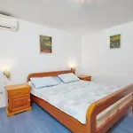 Apartments Davorka