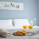 Apartment Delton