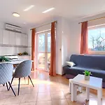 Apartment Gordana-2 By Interhome