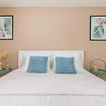 Unique Apartment