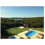 Holiday Apartment Dea Vista
