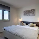 Holiday House With A Parking Space Valtura, Pula - 22784