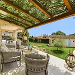 Rustic Villa Azzurra With Pool In Sv Lovrec