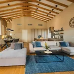 Villa Vigneto By Interhome