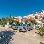Apartments Dino