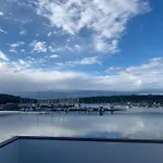 House Boat Oliva - Floating House
