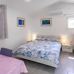 Lovely Apartment In Marcana With Wifi