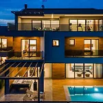 Villa Sapphire Seascape