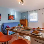 Apartment Lola