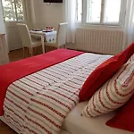 Apartment Medea 2 With Private Parking