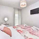 Family House Korina