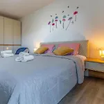 Cozy Apartment In Pula With Wifi