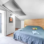 Villa Skylight