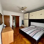 Apartments Valbandon