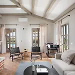 Rustic Villa Seseli With A Pool In Istria