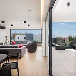 Luxusvilla Mit Privatpool, Jacuzzi, Sauna, Meerblick