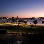 Lux Vista Suite