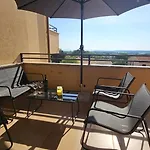 Apartment Bluemare With Shared Pool