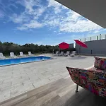 Modern Villa Casa Storija With Pool In Novigrad