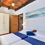 Villa Sole In Central Istria For 10 People With 4 Beedrooms And Private Pool