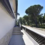 Schoene Wohnung In Umag Mit Kleiner Terrasse