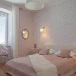 Captain Emo City Apartments