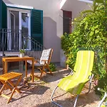 Santa Fuma Apartment