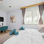 Villa Palma - Seaside Luxury Villa For 6 Person!