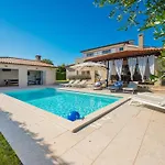 Villa Lana By Istrialux
