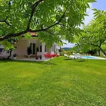 Villa Rupena