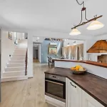 Villa Campagna Near Fazana With 7250M2 Large Garden And Sauna