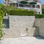 Sea View K2 Apartment