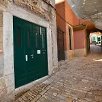Apartments Lavanda And Oliva