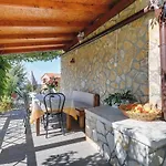 Oberhalb Des Limfjords Liegt Diese Ferienwohnung Mit Pool, Terrrasse Und Grillplatz