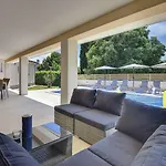 Villa Mit Pool Und Klimatisierten Schlafzimmern