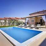 Villa Rudy