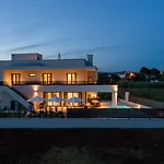 Villa Perla