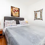 Apartments Mirela