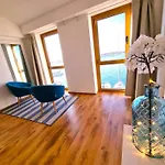 Umag Apartment Center Seafront Seaview Old Town 2