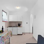 Apartments Villa Falcon
