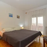 Apartment Brajdine 405