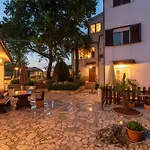 Apartments In Porec - Istrien 42535