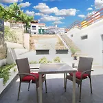 Apartment Florinda 2091