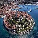 Rovinj Old Town Stylish Studio