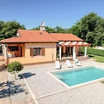 Casa Dora